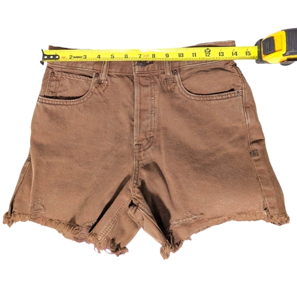 We The Free Makai Distressed Cutoff Shorts Womens Size 26 Brown Washed Chocolate - Picture 14 of 16